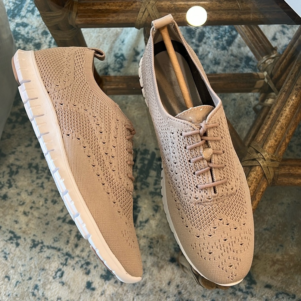 Cole Haan beige oxfords zerogrand